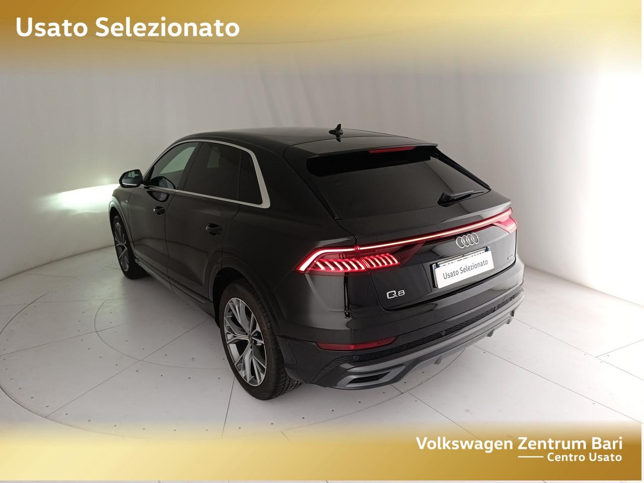 Audi Q8 45 3.0 tdi mhev sport quattro tiptronic