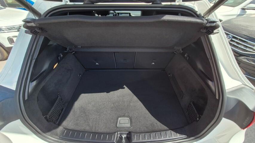 Mercedes-benz GLA 200 d Automatic AMG Premium - 2024