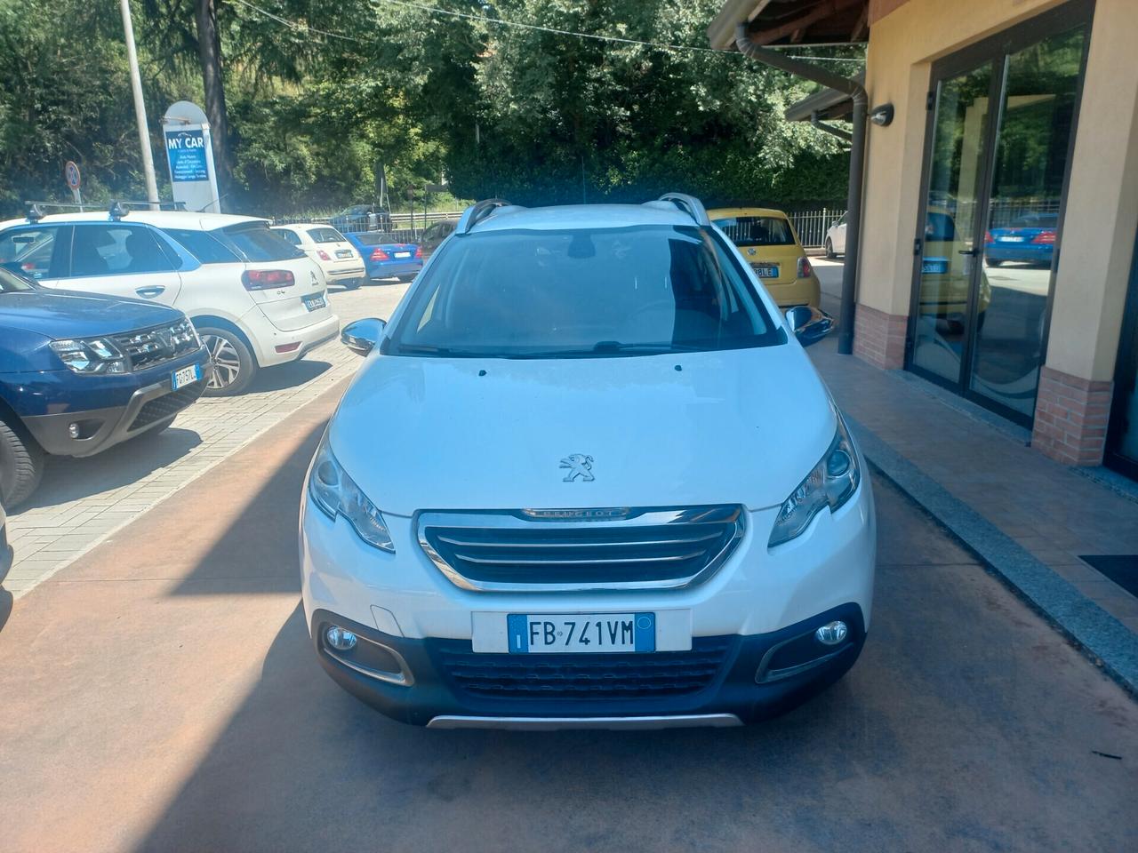 Peugeot 2008 BlueHDi 100 Allure