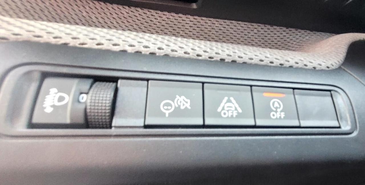 Citroen C3 PLUS 100 CV NESSUN OBBLIGO FINANZIARIO