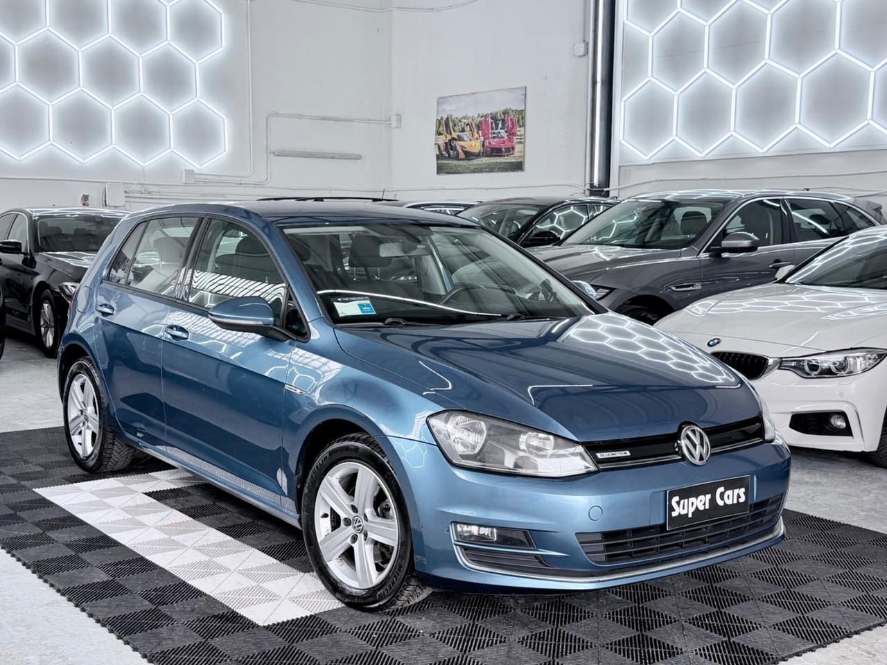 Volkswagen Golf 1.4TGI 110CV 5p. Highline BlueMotion EU6