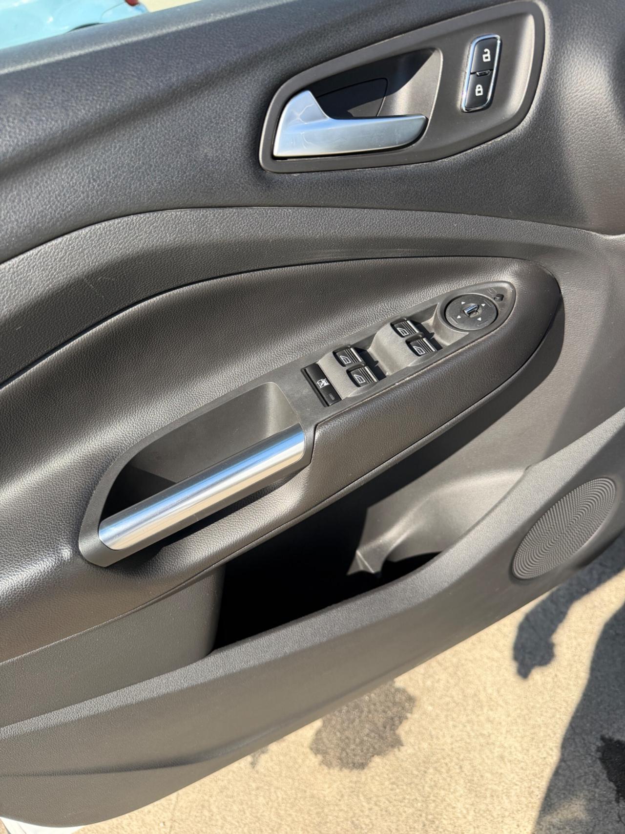 Ford Kuga 2.0 TDCI 163 CV 4WD Powershift Titanium