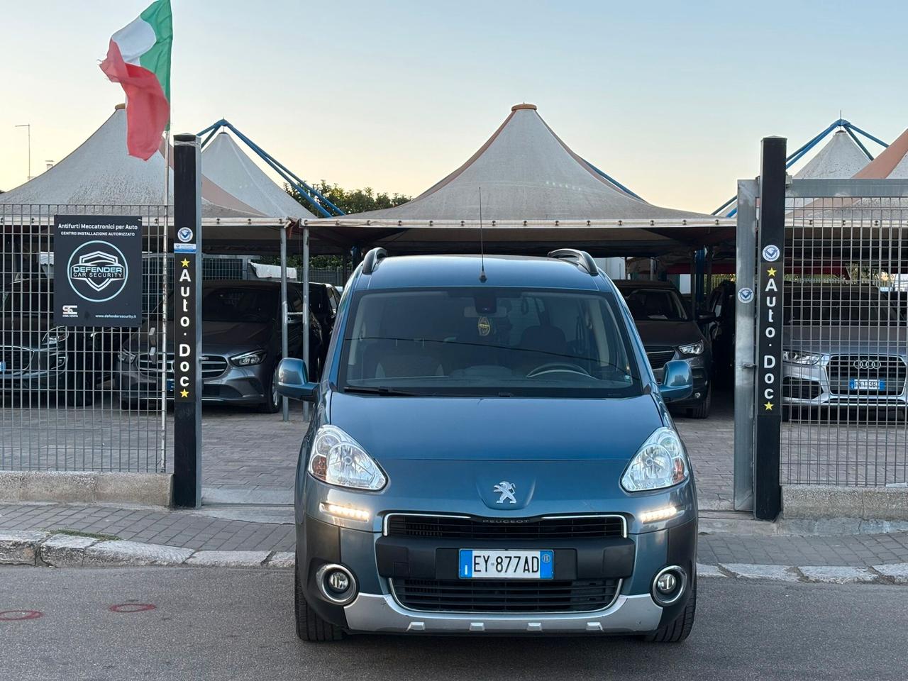Peugeot Partner Tepee 1.6 e-HDi 92cv Outdoor