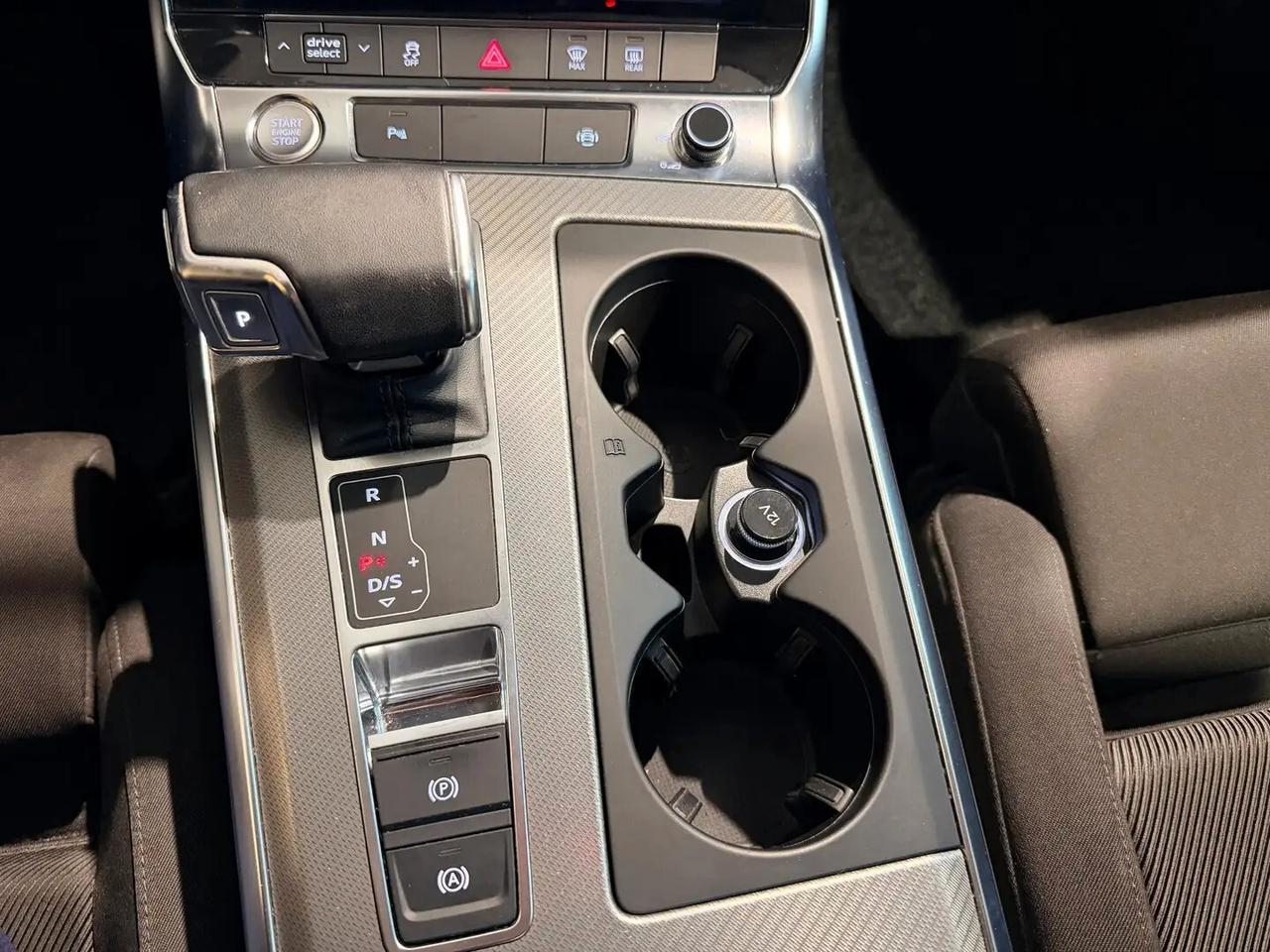 Audi A6 Avant 40 2.0 TDI S tronic Business Plus