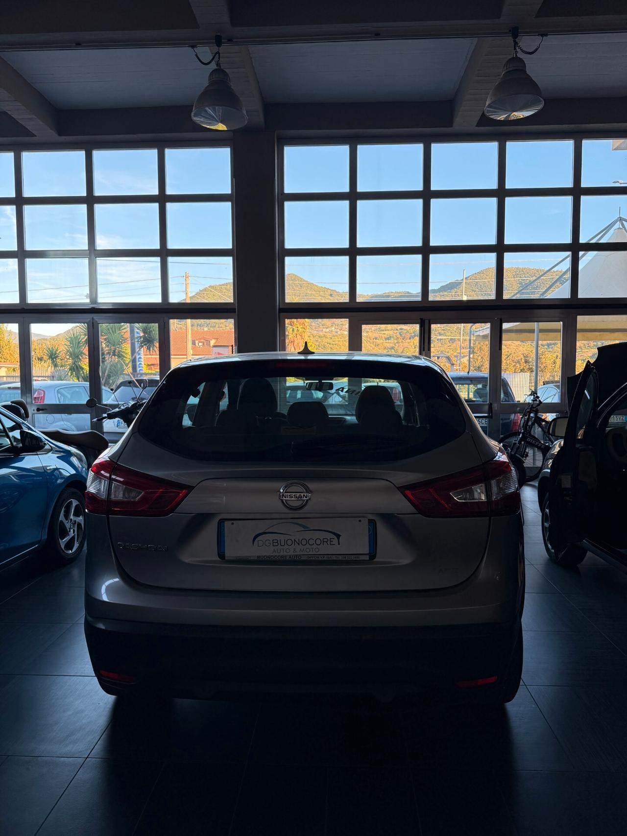 Nissan Qashqai 1.2 DIG-T Visia