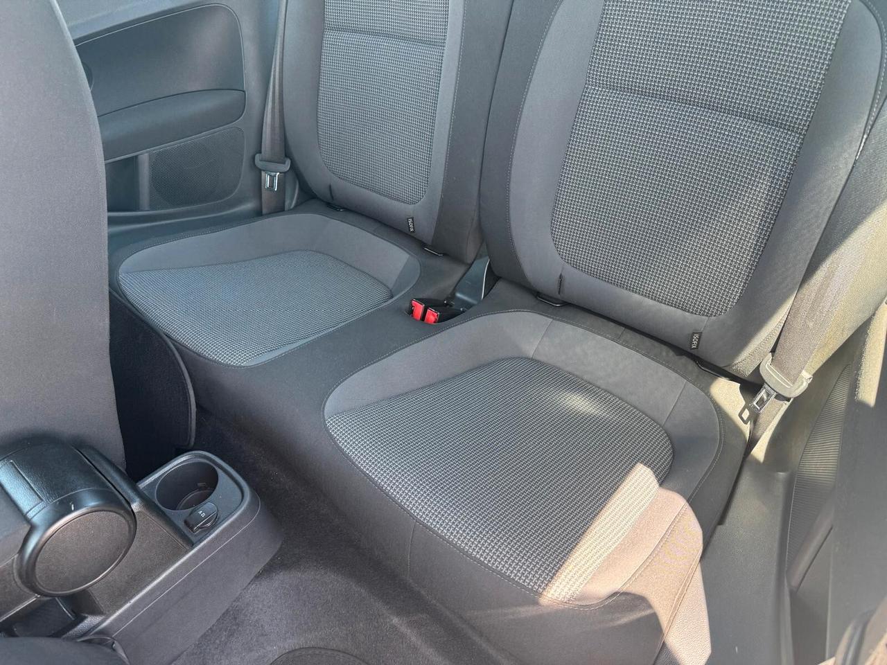 Volkswagen Maggiolino 1.6 TDI Design