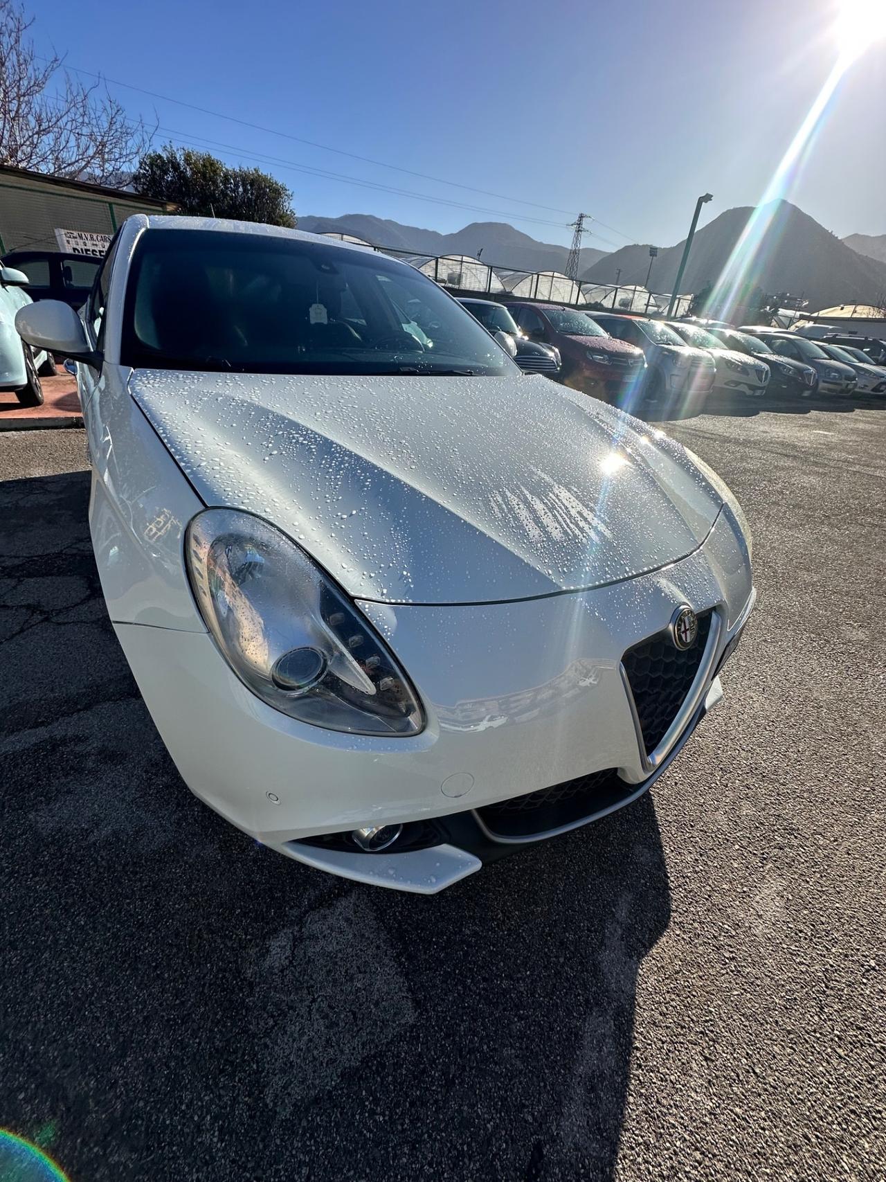 Alfa Romeo Giulietta 1.6 JTDm-2 105 CV Exclusive