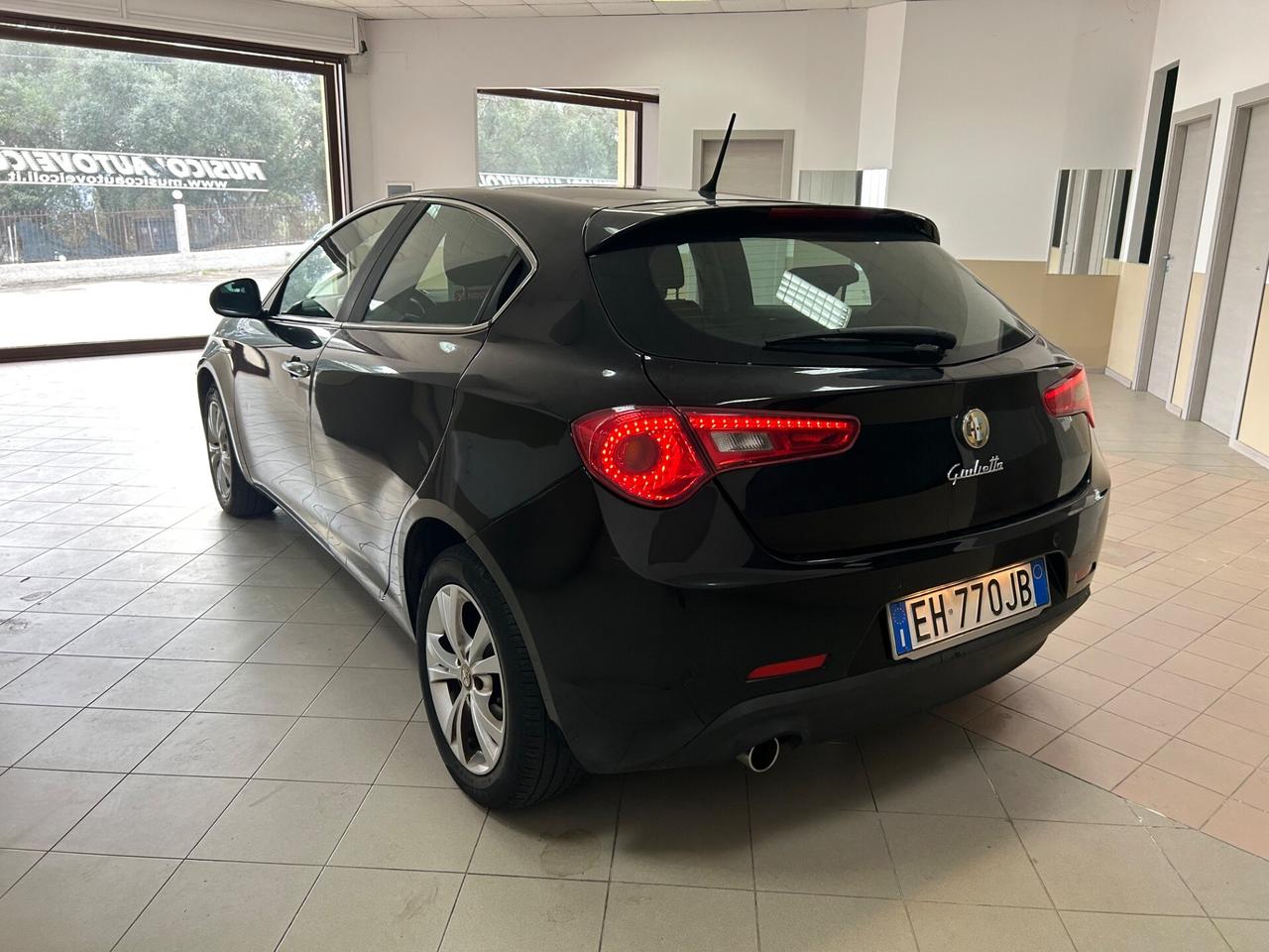 Alfa Romeo Giulietta 1.6 JTDm-2 105 CV Distinctive