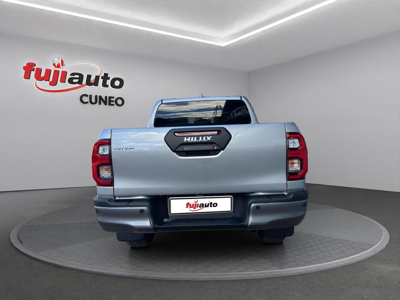 Toyota Hilux - MY25 Double Cab Invincible 48V