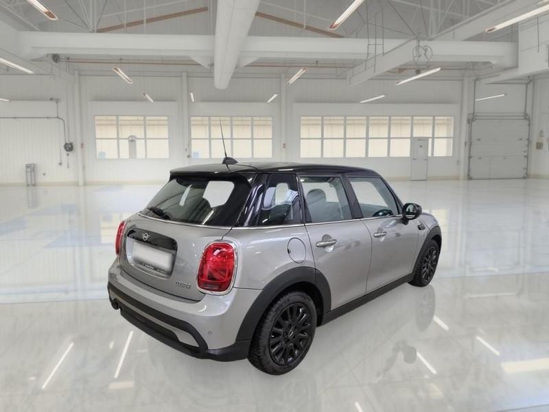 MINI COOPER CLASSIC AUTO 5 PORTE BERLINA