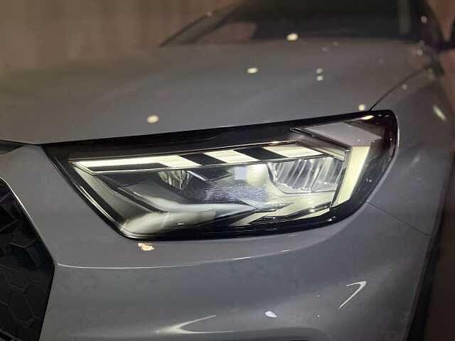 Audi A1 SPB 30 TFSI Identity Black