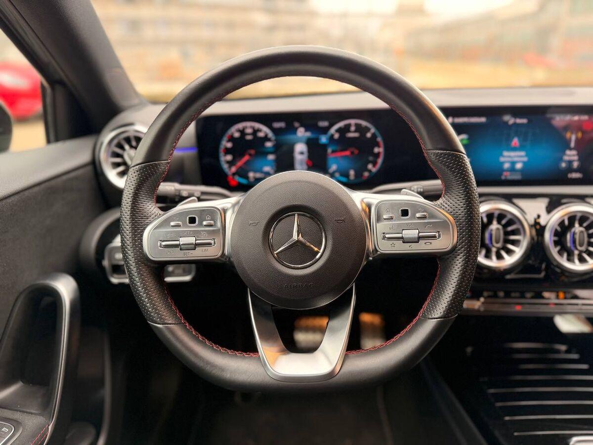 Mercedes Classe A 180 d Premium Night edition auto