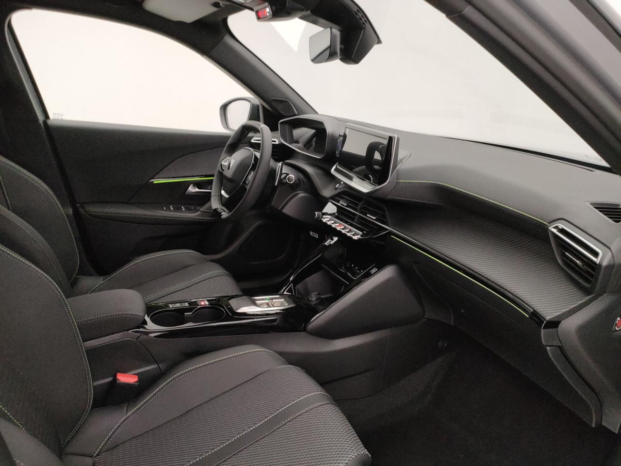 PEUGEOT NUOVO 2008 GT Puretech 130 EAT8 S&S