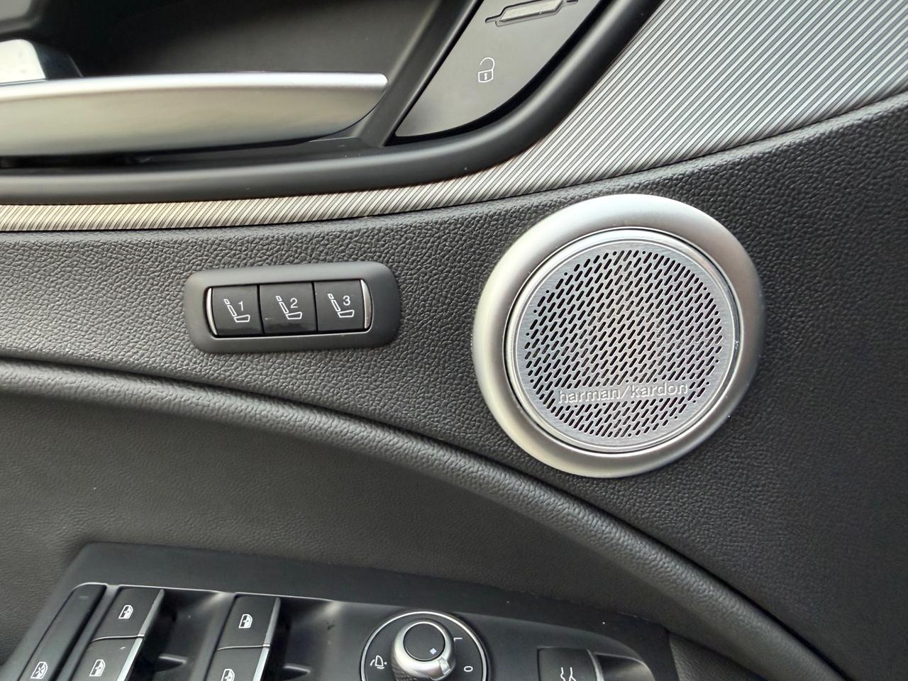 Alfa Romeo Stelvio 2.2 Turbodiesel 210 CV AT8 Q4 Veloce