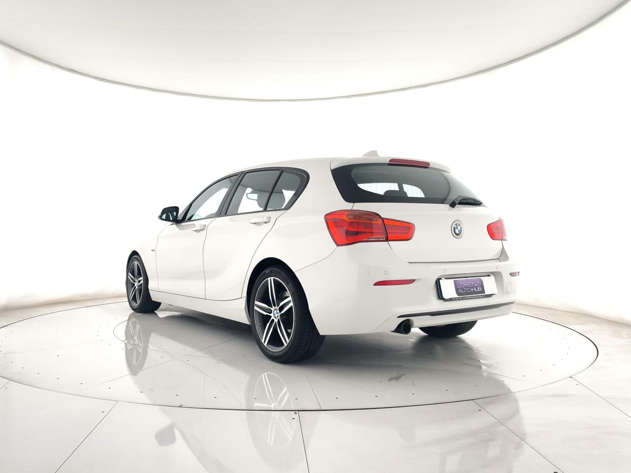 BMW 118d Sport 5p auto LED+C17"