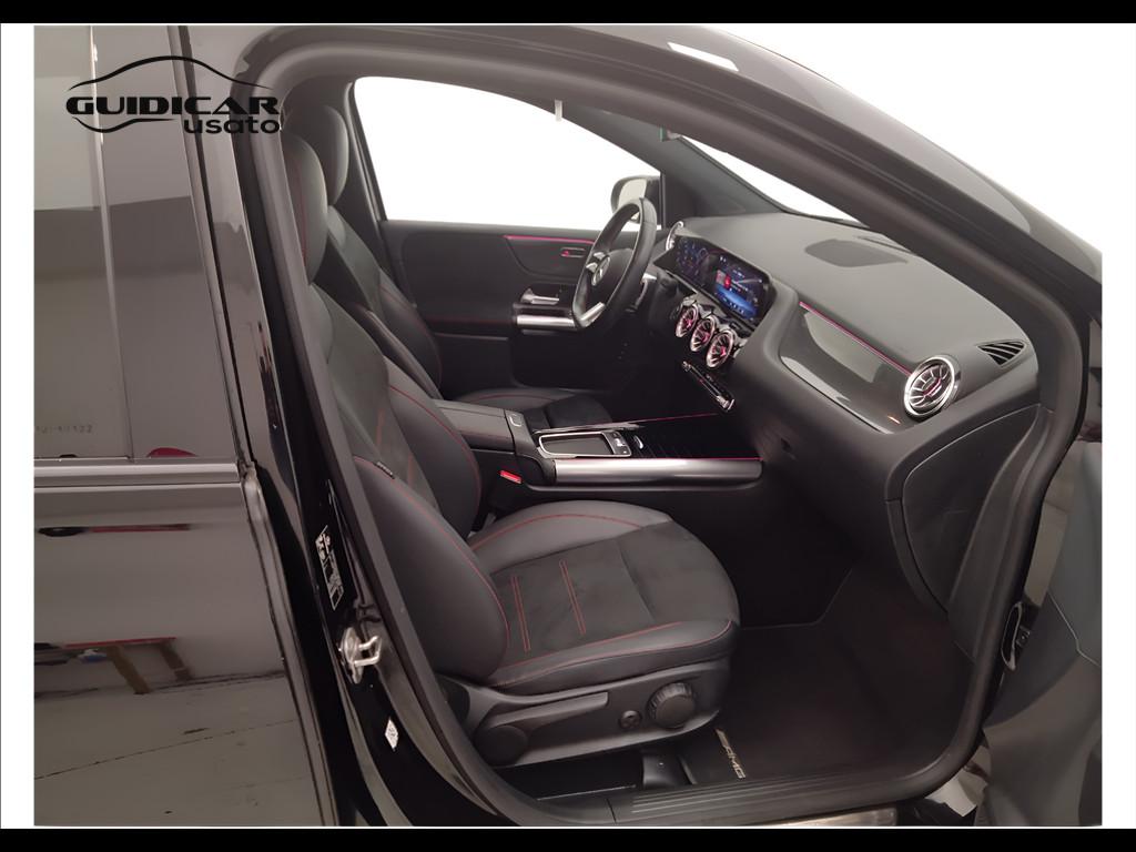 Mercedes-Benz Classe B - W247 2023 - B 180 d AMG Line Advanced Plus auto