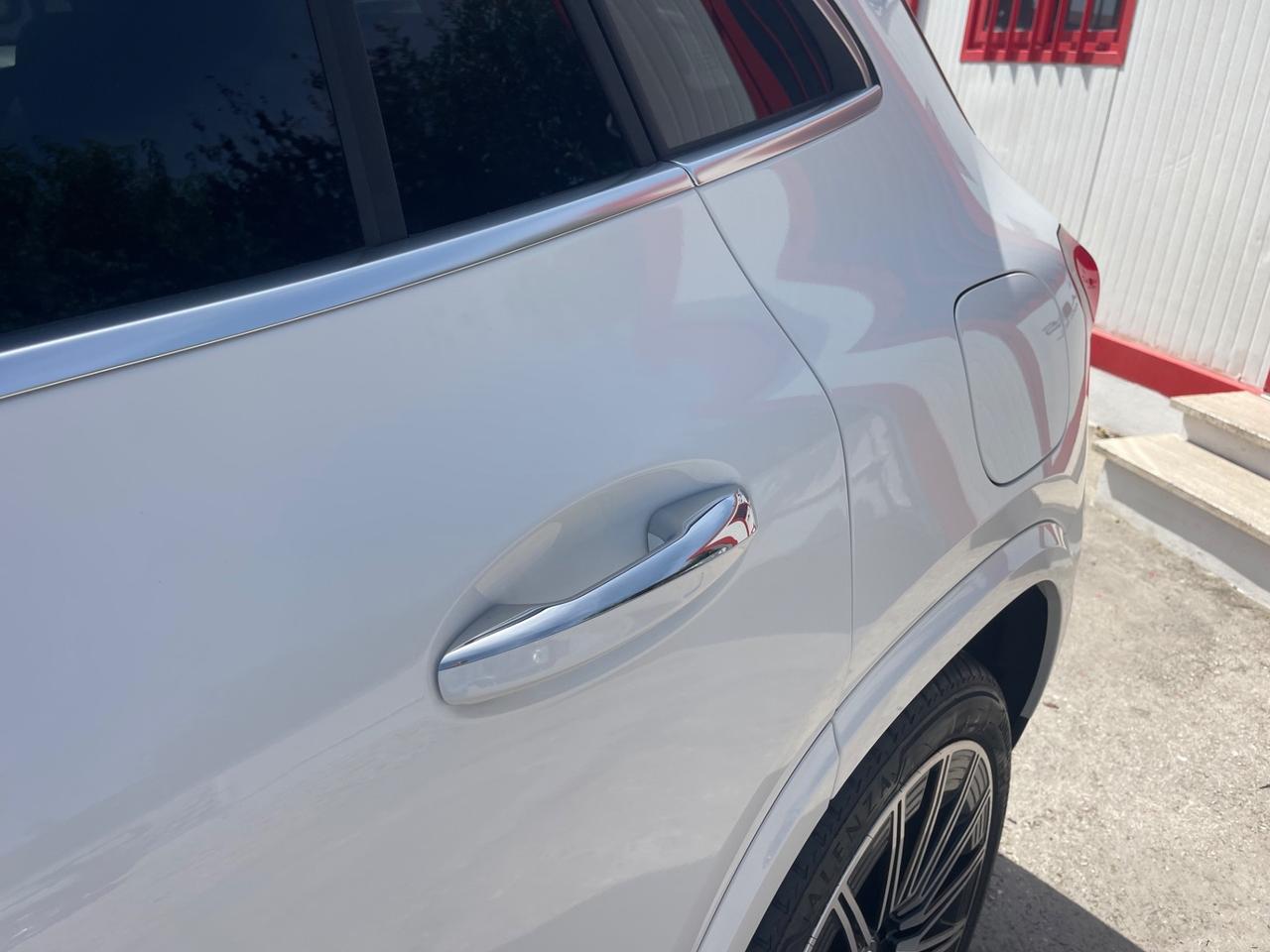 Mercedes Benz GLA200d Premium AMG 2.0 Turbo 150cv