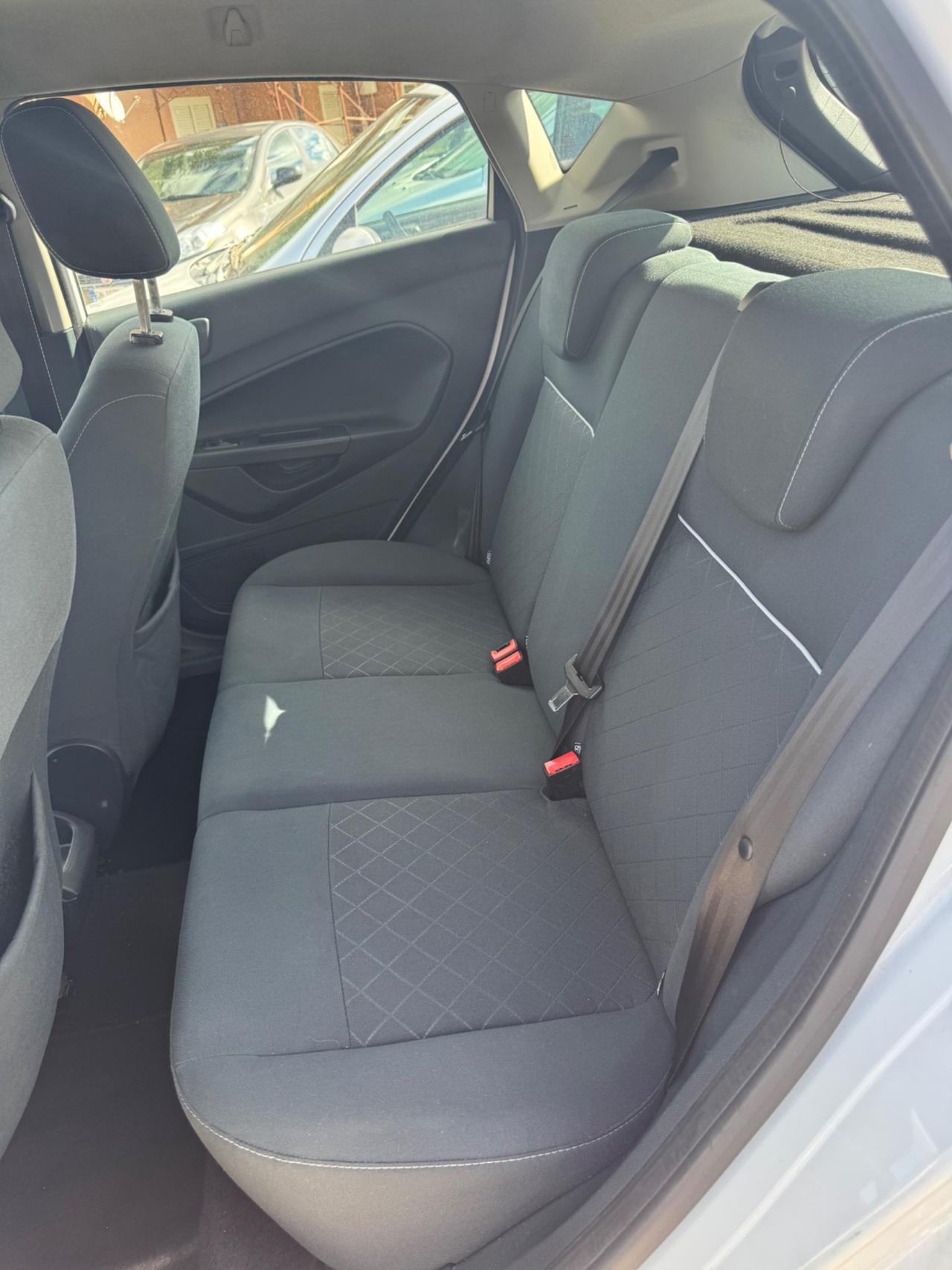 Ford Fiesta 1.4 TDCi 5p. Ghia