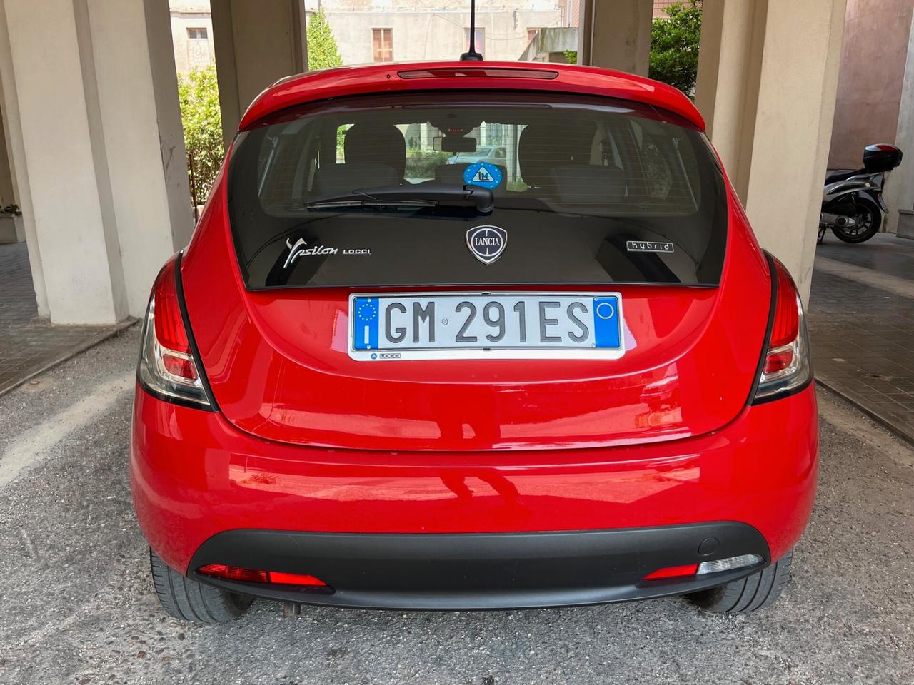 Lancia Ypsilon 1.0 FireFly 5 porte S&S Hybrid Silver Plus
