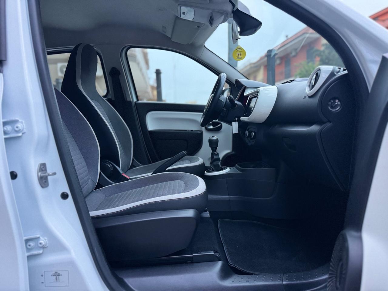Renault Twingo SCe 65 CV Duel