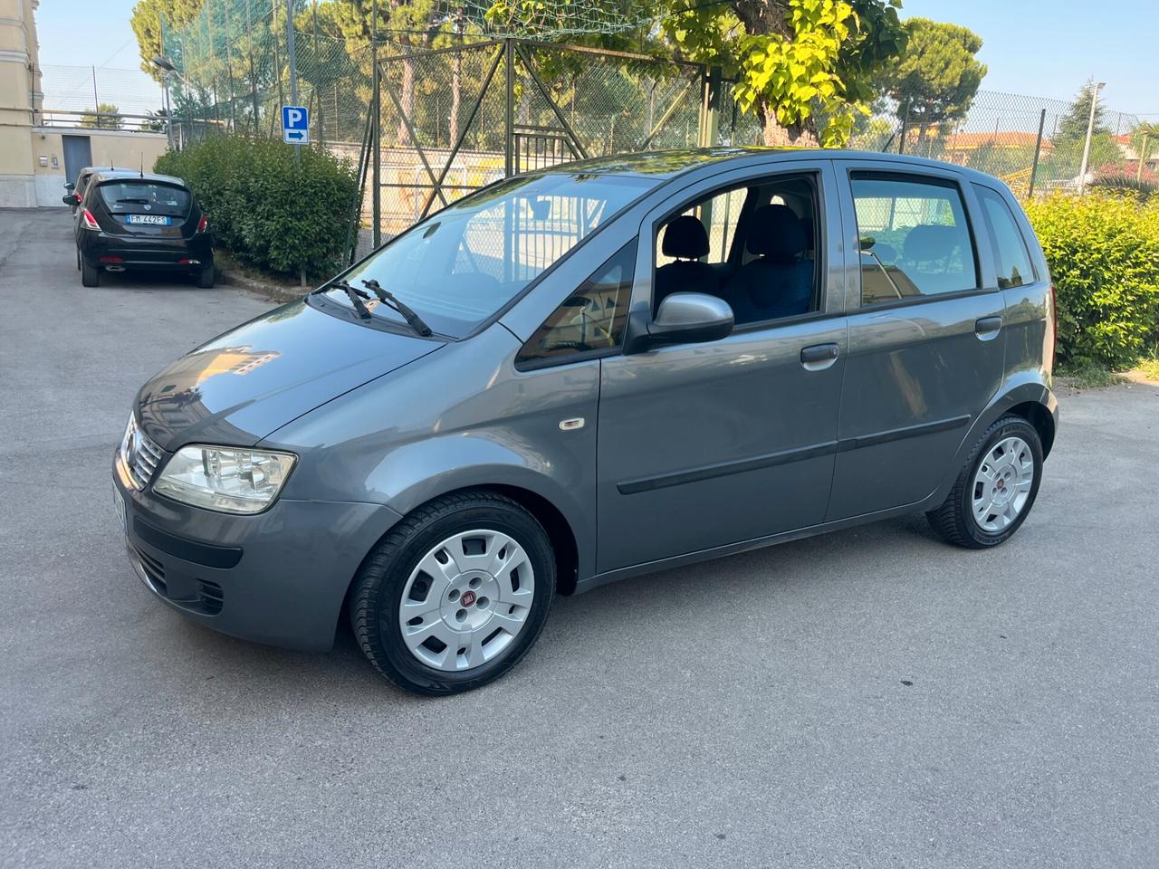 Fiat Idea 1.4 16V S&S Emotion