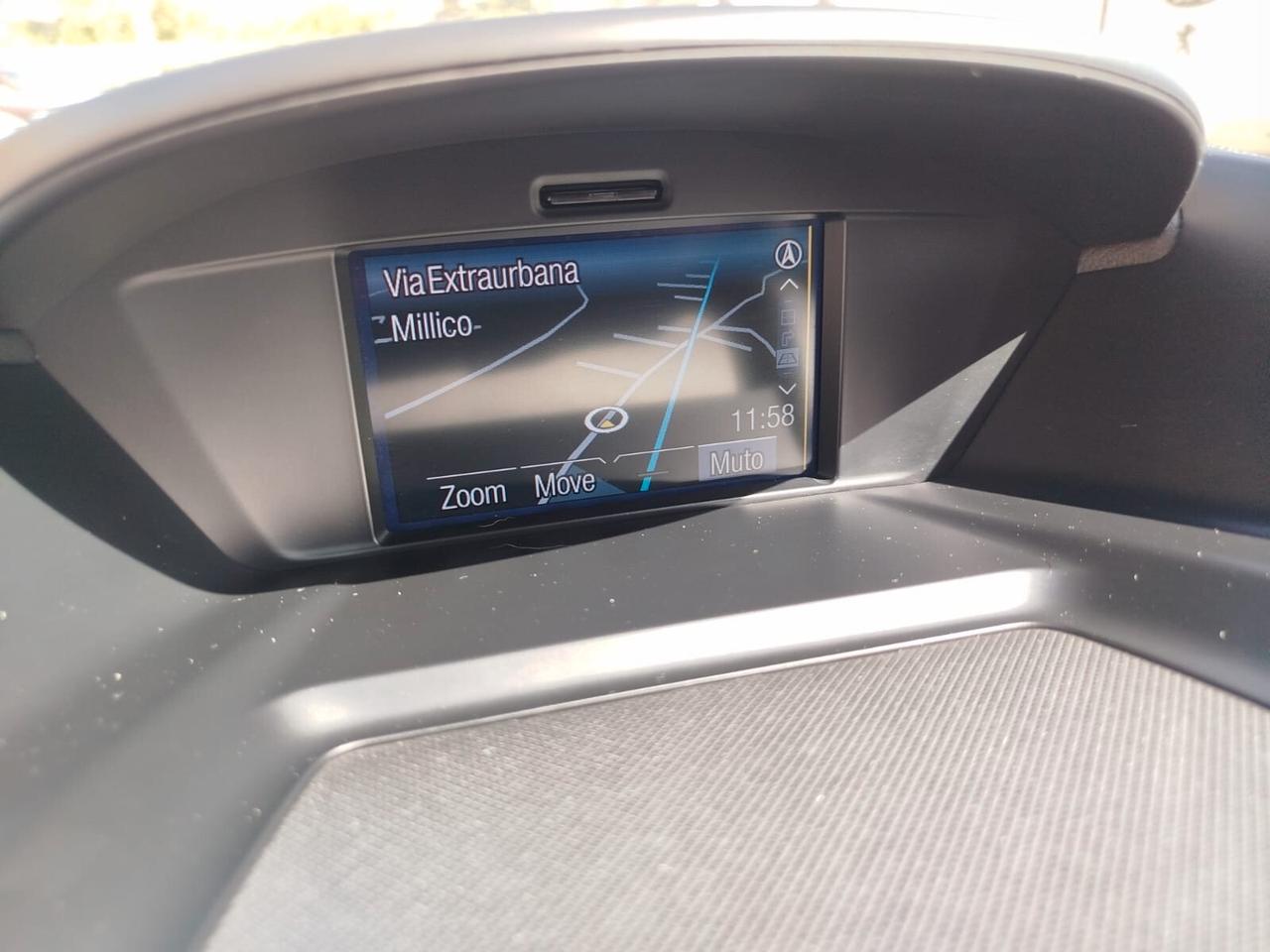 Ford Kuga 2.0 TDCI 140 CV 4WD Titanium