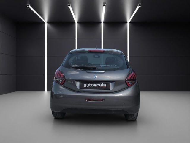 PEUGEOT 208 1° serie PureTech 82 5 porte Allure