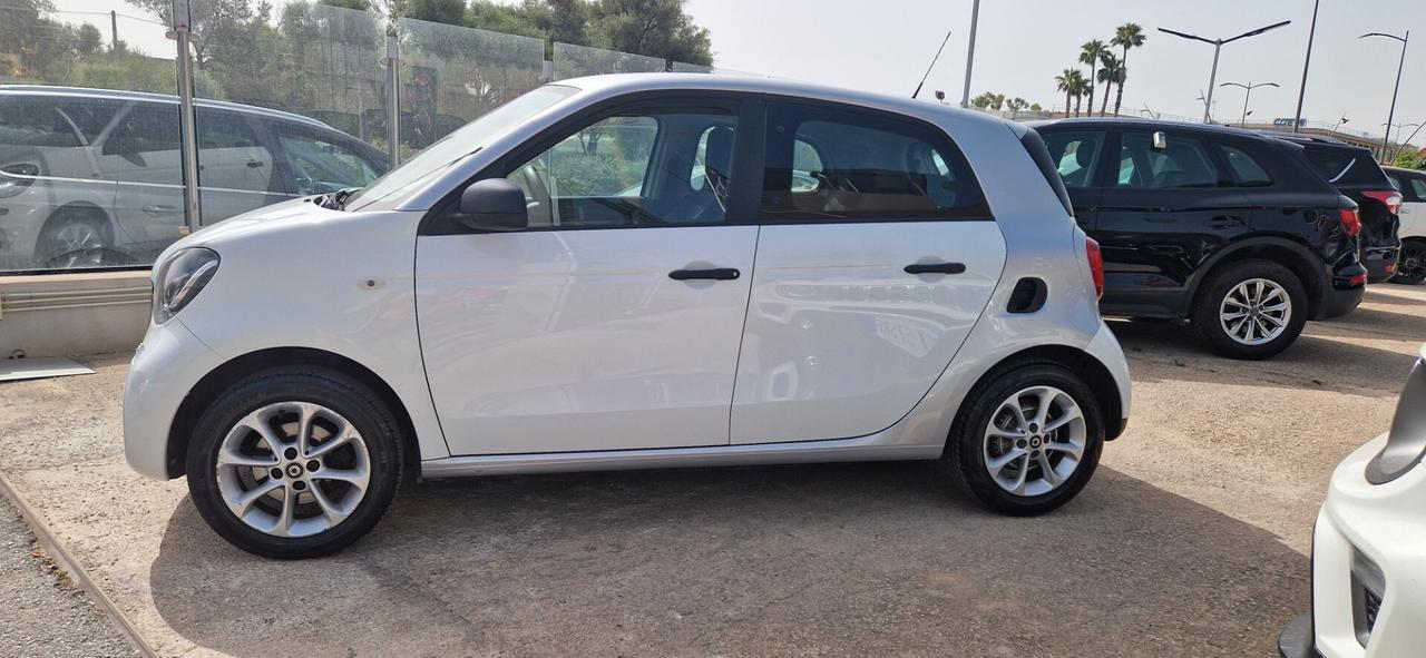 Smart ForFour 70 1.0 Passion