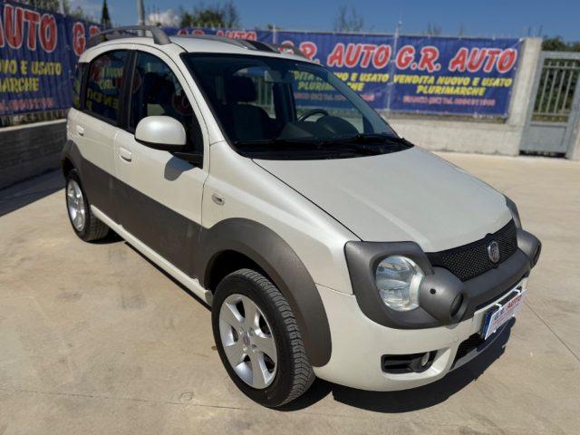 FIAT Panda 1.3 MJT 4x4 Cross