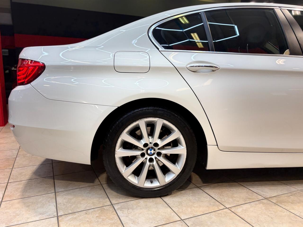 Bmw 520xDrive Touring Luxury SOLO 119.000 KM