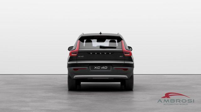 VOLVO XC40 B3 Mild hybrid Benzina Core