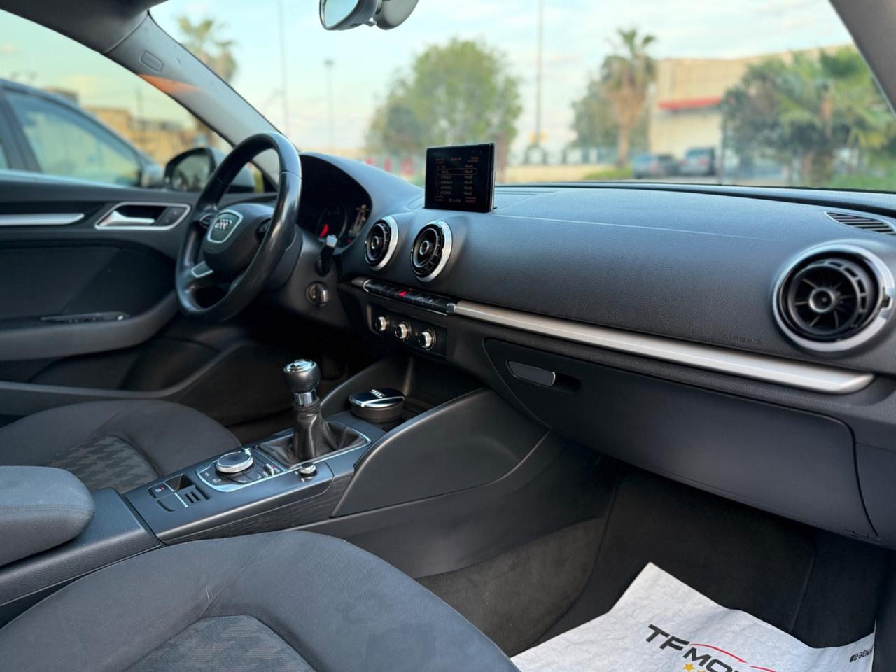 Audi A3 Sportback 1.6 TDI 105cv - 2014