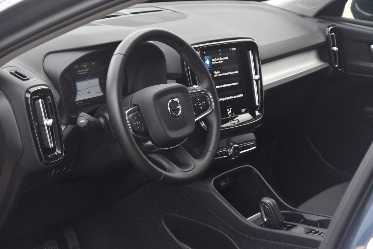 Volvo XC40 T4 Recharge Plug-in Inscription Expression