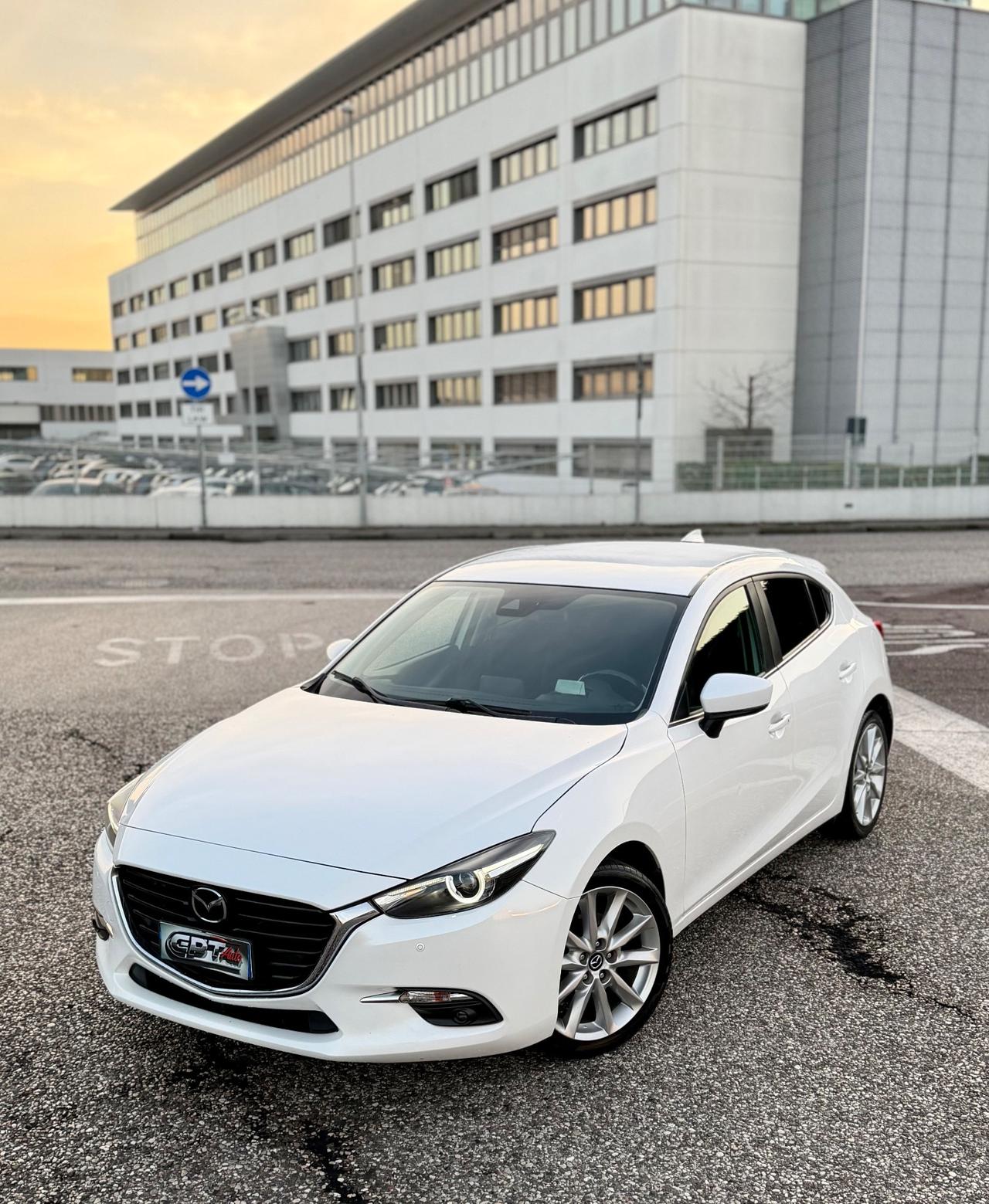 Mazda 3 Mazda3 1.5 Skyactiv-D Exceed