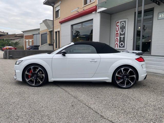 AUDI TT RS Roadster QUATTRO v.max 280km/h