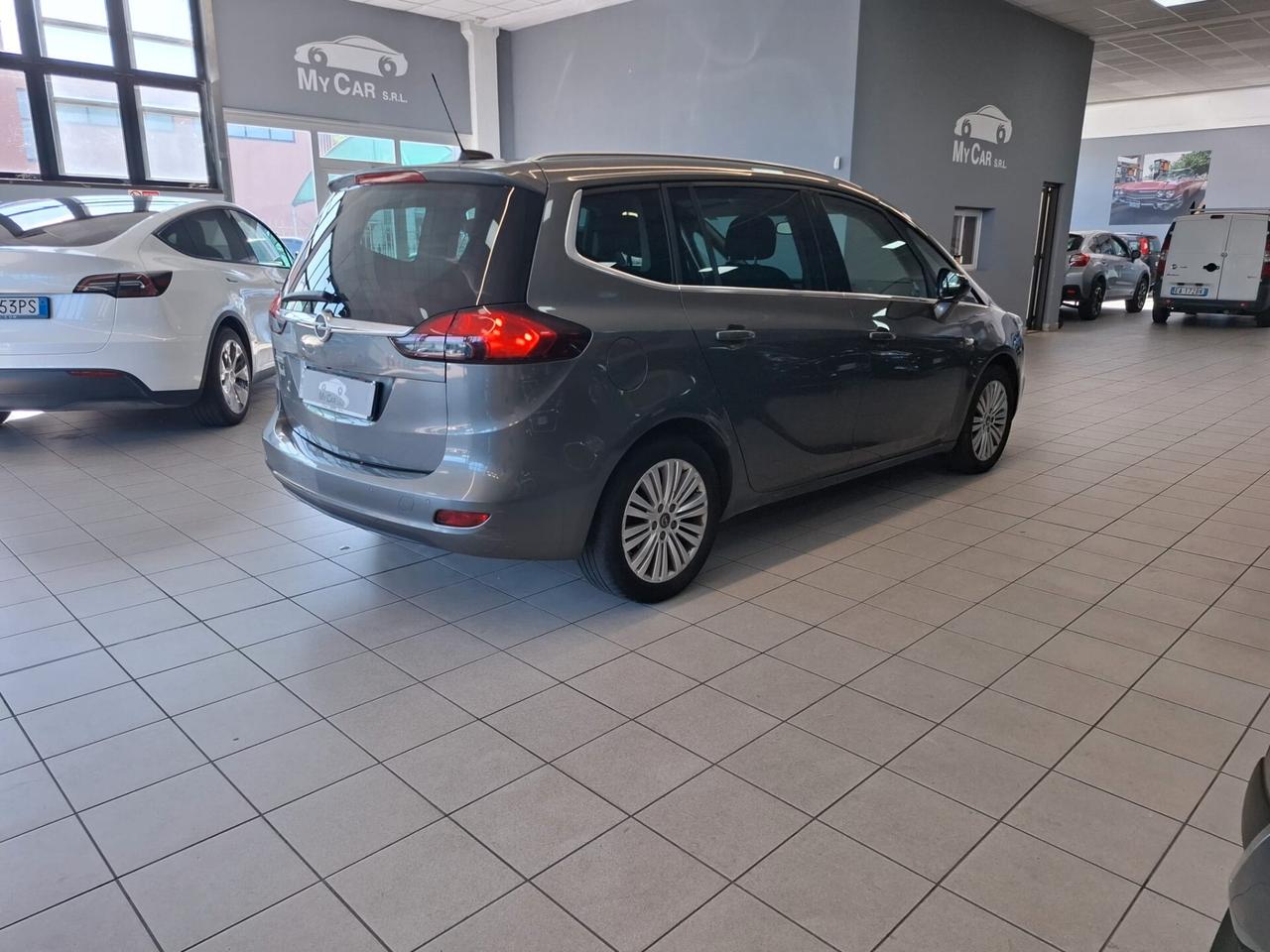 Opel Zafira Innovation Diesel Manuale