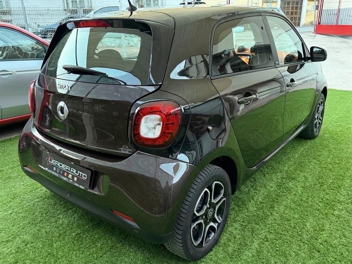 Smart ForFour 1.0 71 cv Automatica - Superpassion