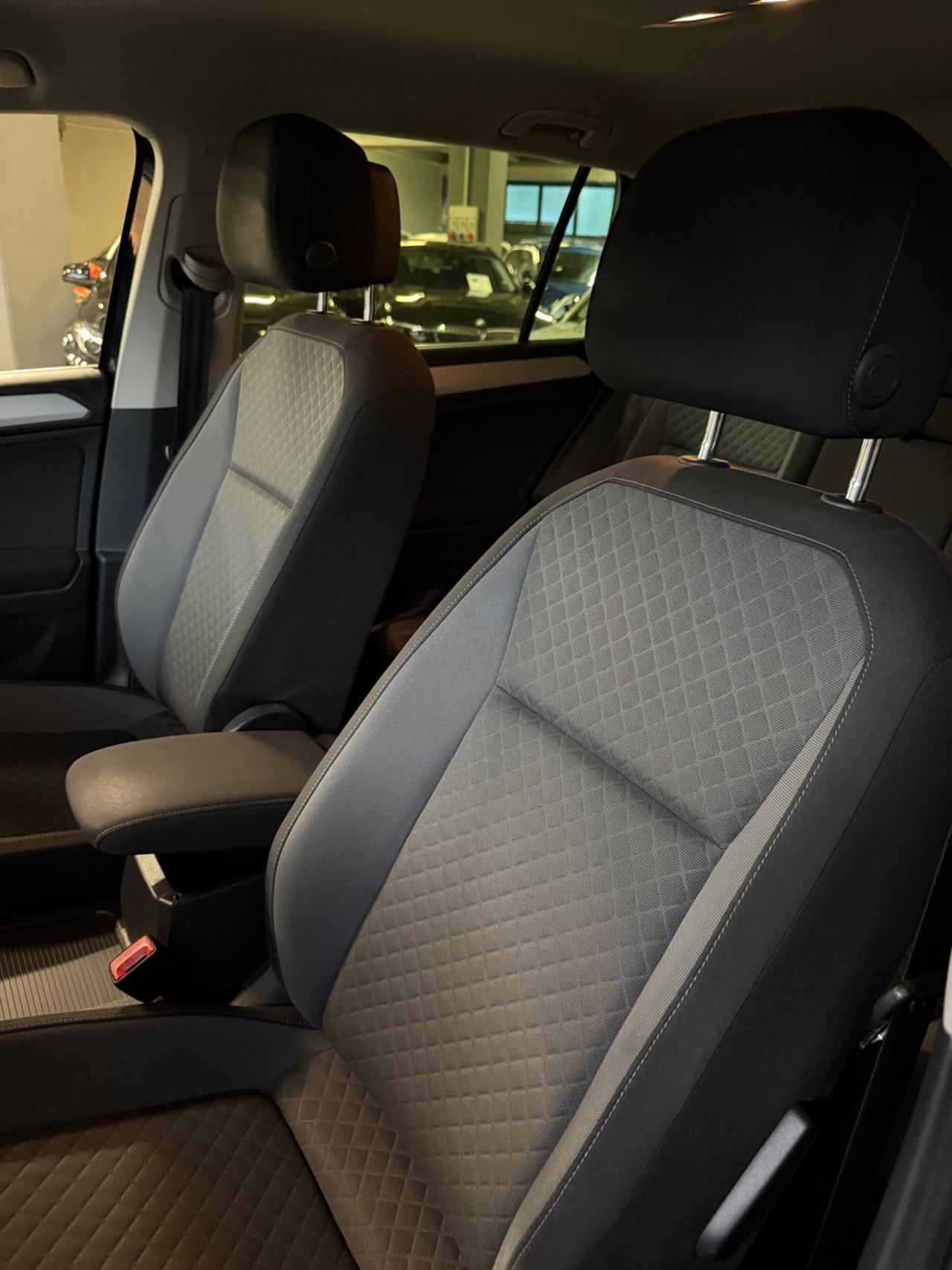 Volkswagen TIGUAN 1.6 TDI EU6B KMCERT GARANZ UNICOPR