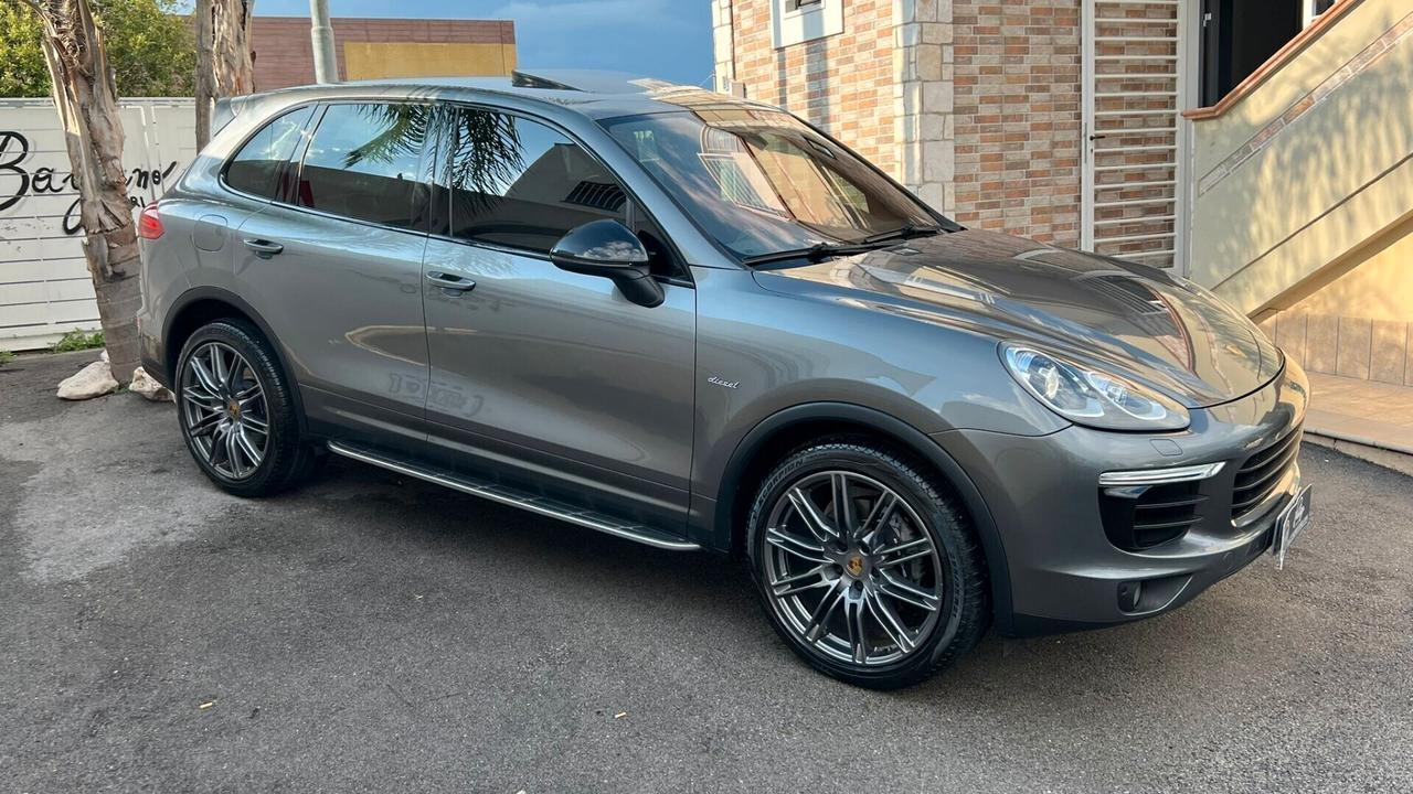 Porsche Cayenne 3.0 DIESEL PLATINUM EDITION 2015