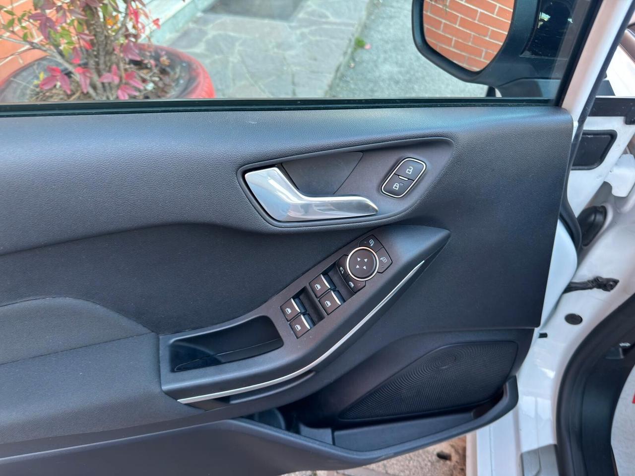 Ford Fiesta 1.0 Ecoboost Hybrid 125CV ST-Line