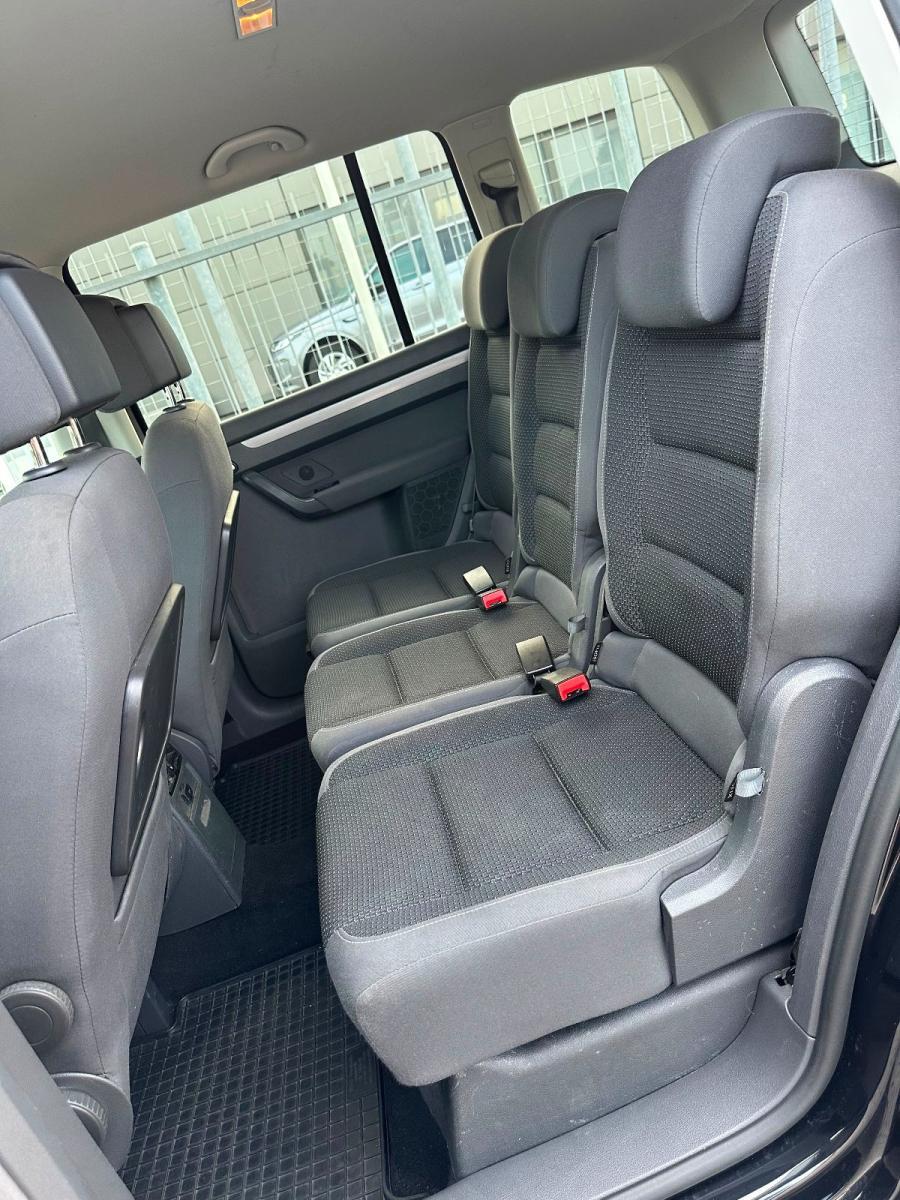 VOLKSWAGEN - Touran - 1.6 TDI DPF Comfort. BlueM. Tech.