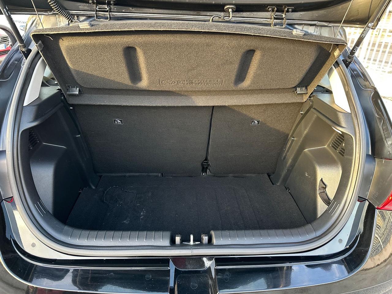 Hyundai i20 2020 1.2 84CV 5 Connectline STUPENDA