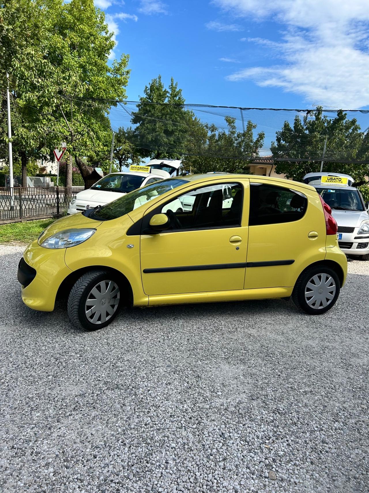 Peugeot 107 1.0 68CV 5p. Desir