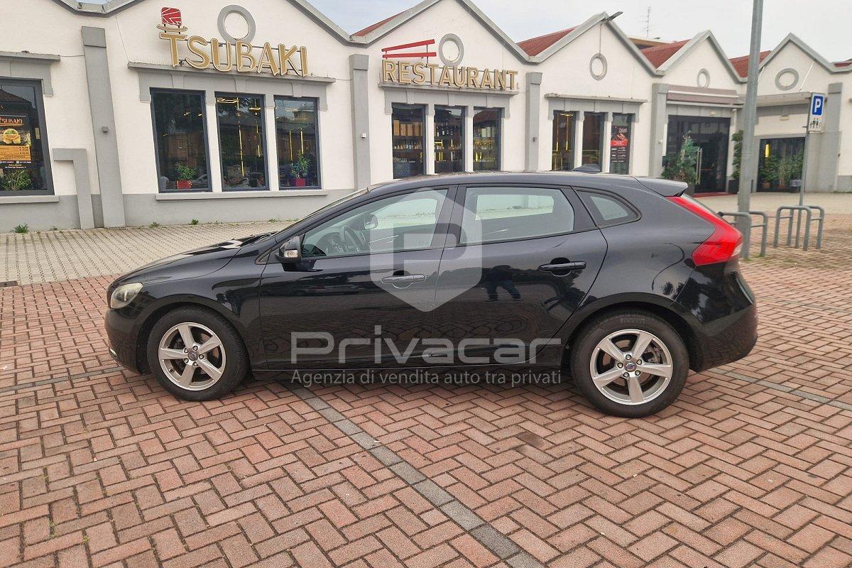 VOLVO V40 D2 1.6 Kinetic