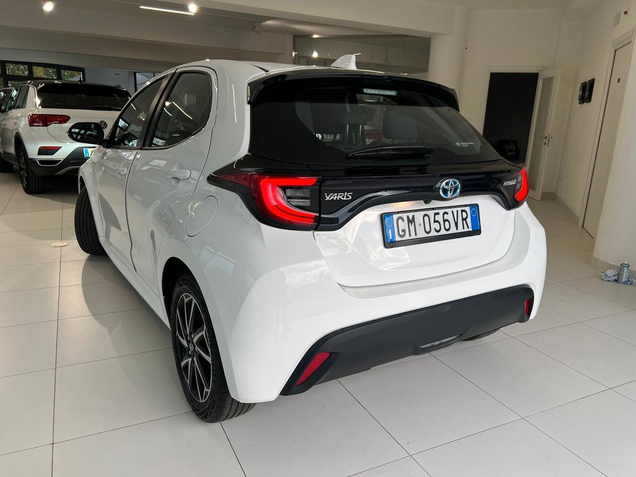 Toyota Yaris 1.5 Hybrid 5 porte Trend
