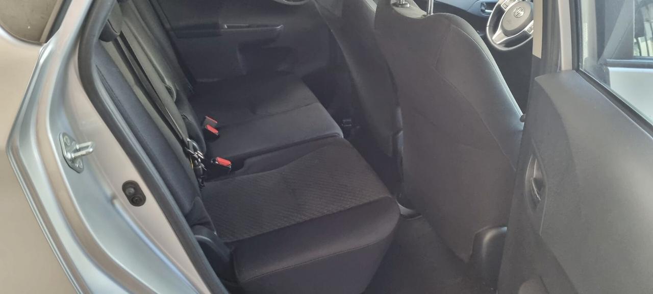 Toyota Verso-S 1.3 CVT Active