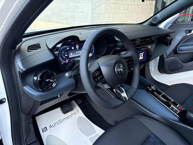 ALFA ROMEO Junior 1.2 136 CV Hybrid eDCT6.