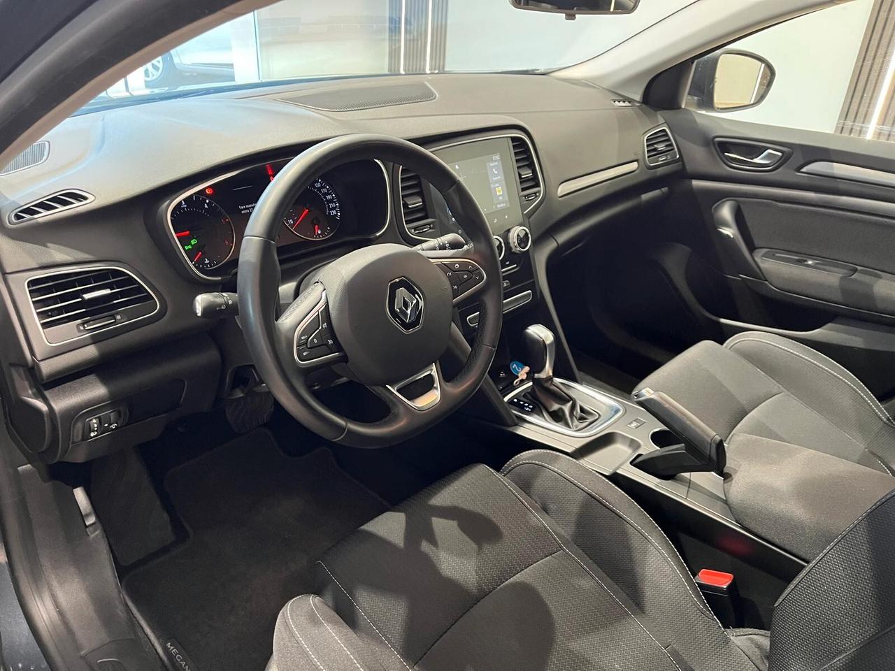 Renault Megane Mégane Blue dCi 115 CV EDC Equilibre