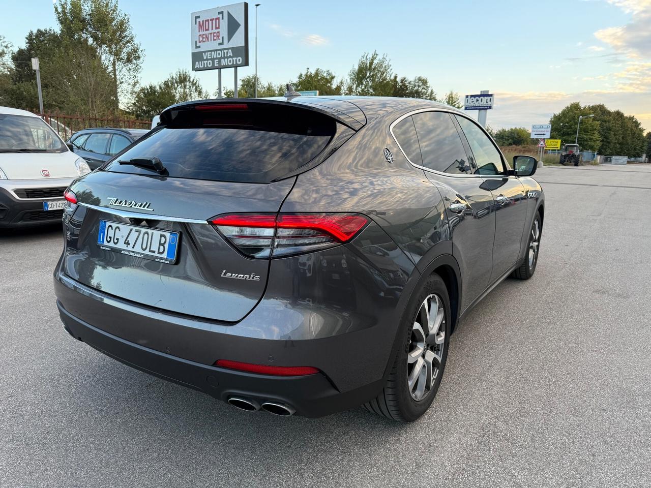 Maserati Levante Q4 3.0 V6 Diesel 275 CV Granlusso
