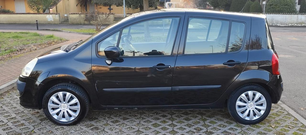 Renault Modus 1.2 16V GPL Dynamique
